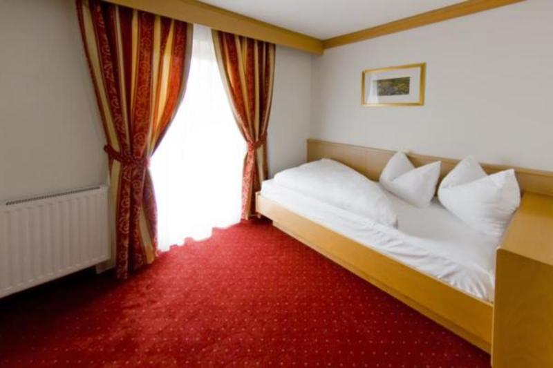 Hotel Reischach Μπρούνικο Εξωτερικό φωτογραφία